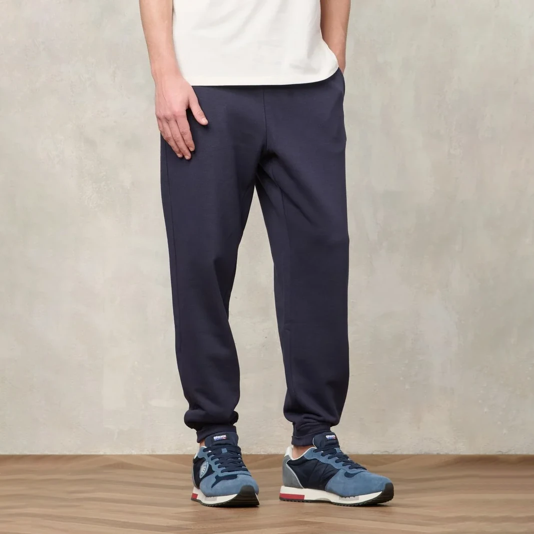 Trenerka te poshtme per meshkuj