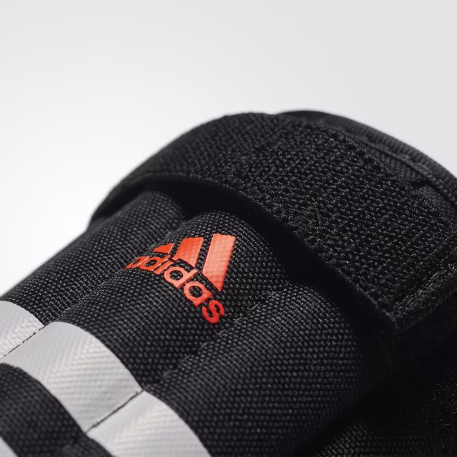 Mbrojtese futbolli unisex